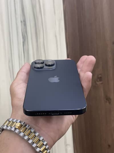 Iphone 15pro max battery 85 mem 256gb condition 10/10 jv