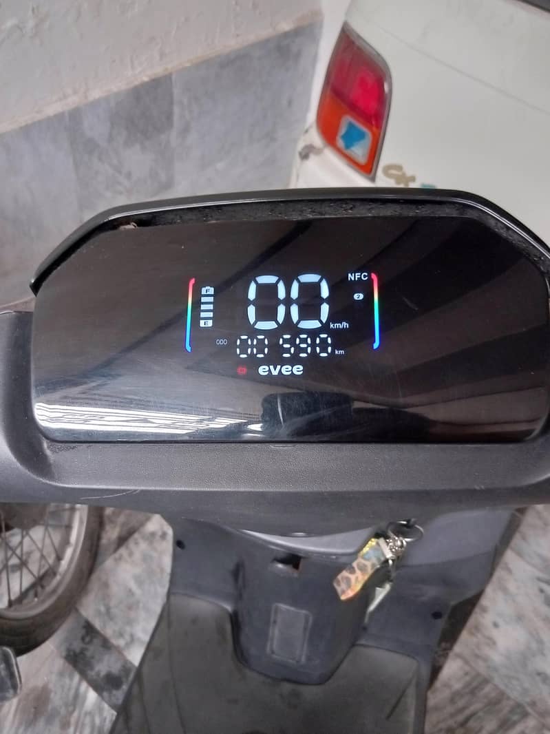 scooty 6
