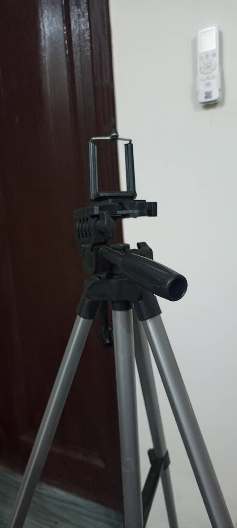 tripod stand 4