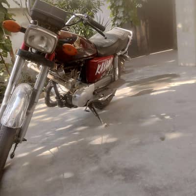 united 125
