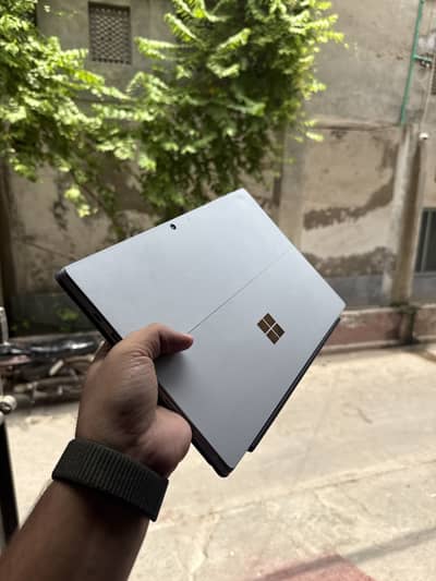 microsoft surface pro 7| i5-10th | 16 gb 256 ssd|4k tuch 2. in. 1 disply