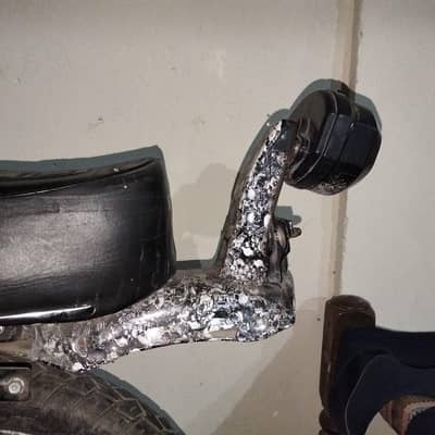 125 Bracket & seat