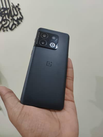 One Plus 10 Pro