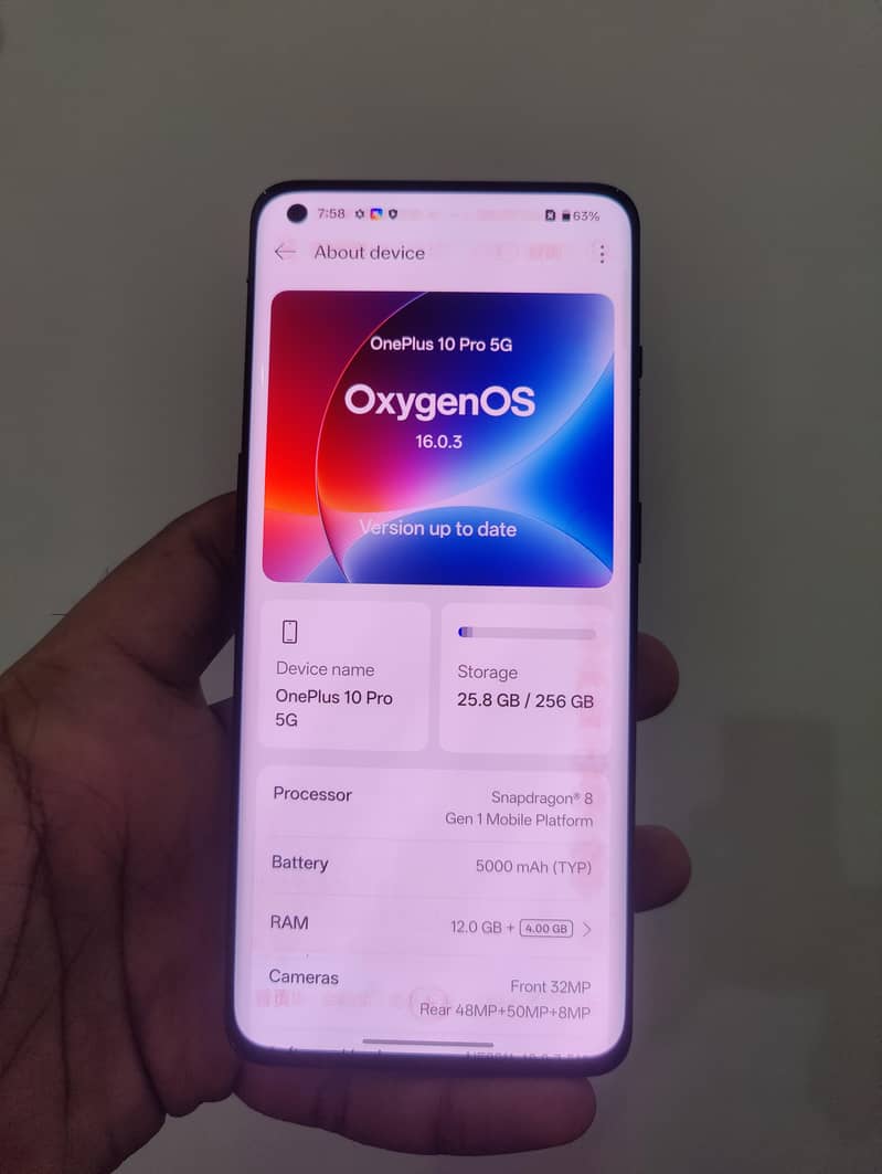 One Plus 10 Pro 1