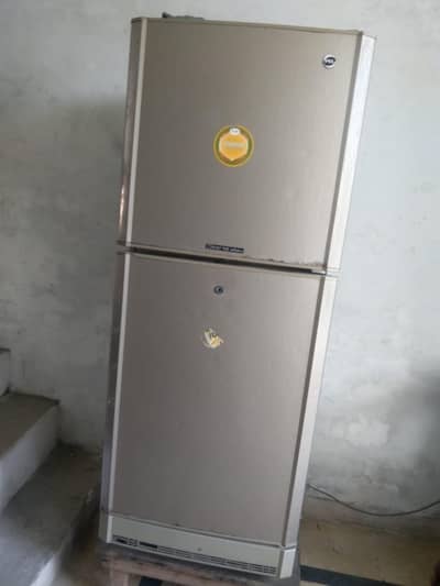 PEL fridge FOR SALE