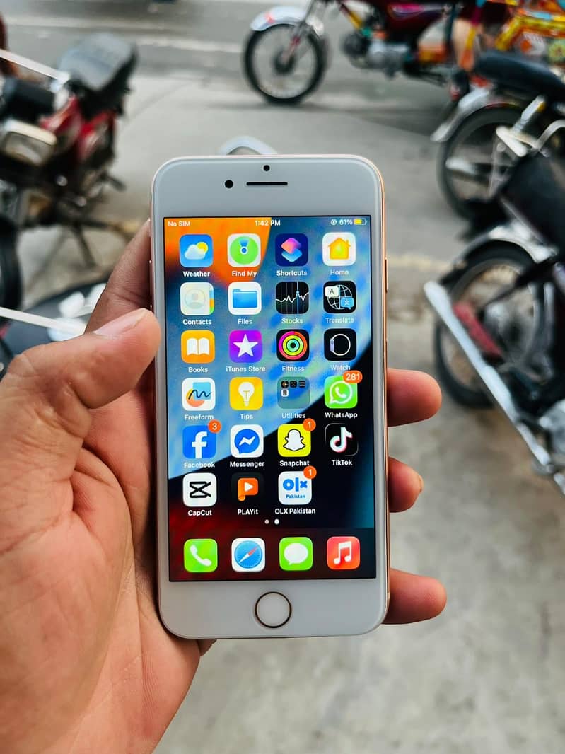 Apple iPhone 8 2