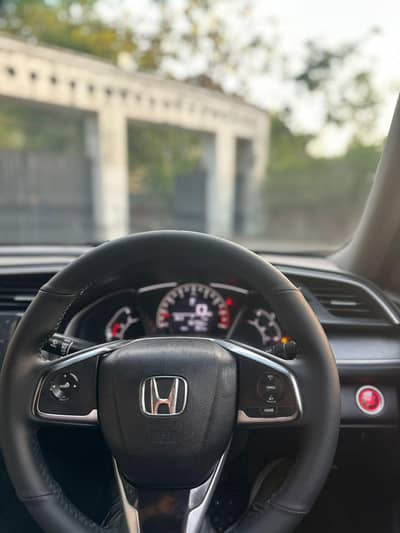 Honda Civic Oriel 2017