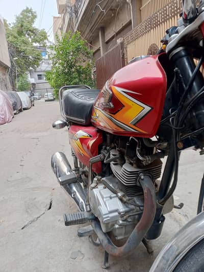 Honda 125 urgent sale need cash