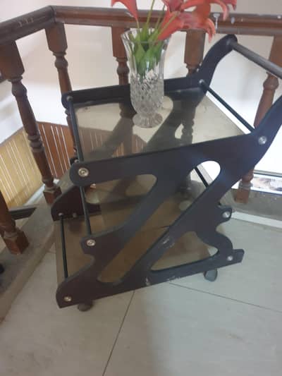 tea trolly  9/10available  in isd