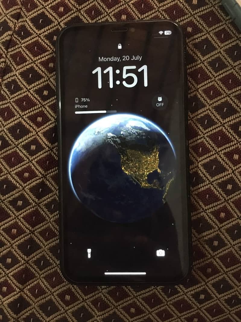 Apple 0