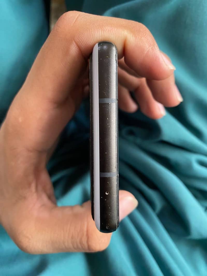 Google Pixel 6a 4