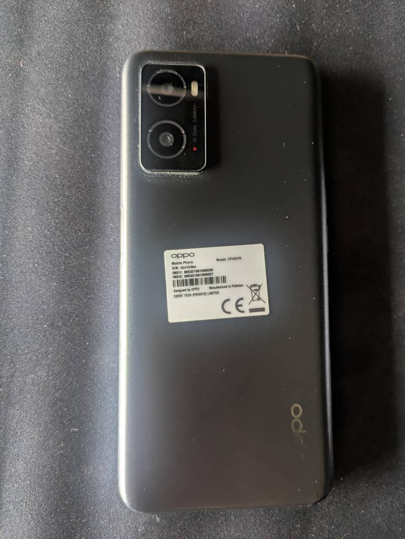OPPO A76 0
