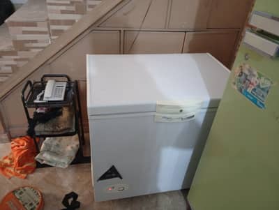 Waves Deep Freezer