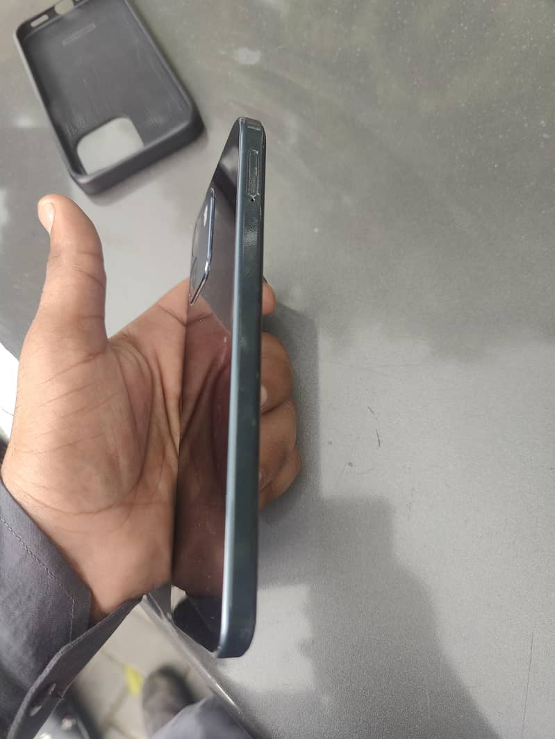 OPPO A6 2