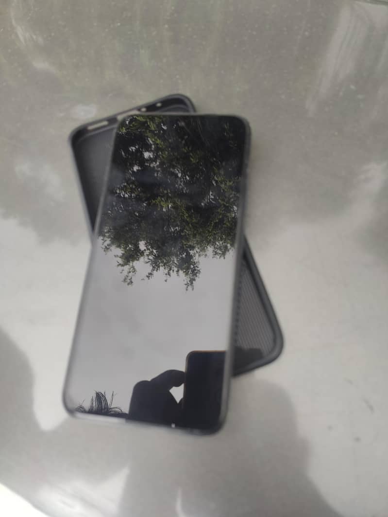 OPPO A6 4