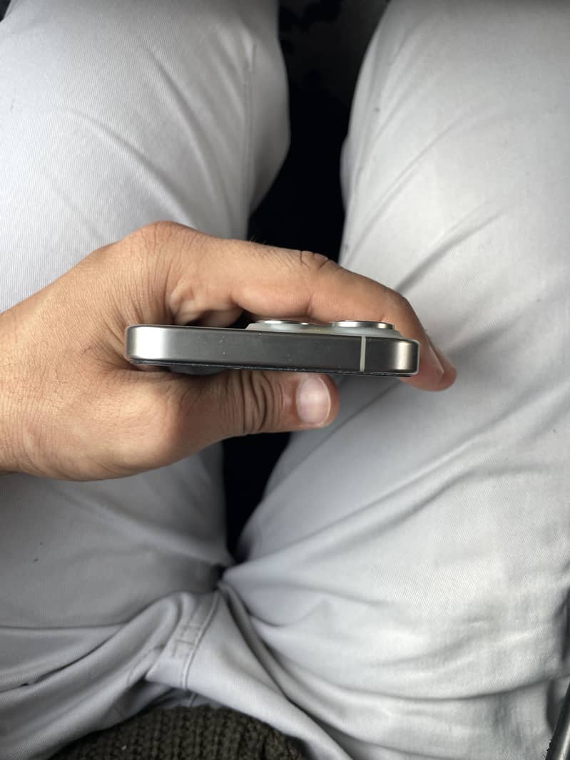 Iphone 15 Pro 2
