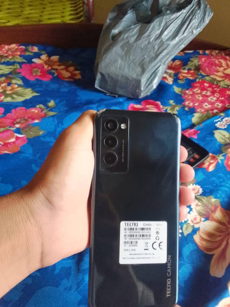 Tecno CAMON 18T 1