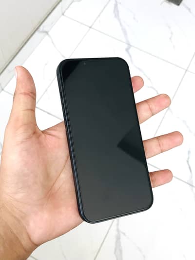 Apple iPhone 14
