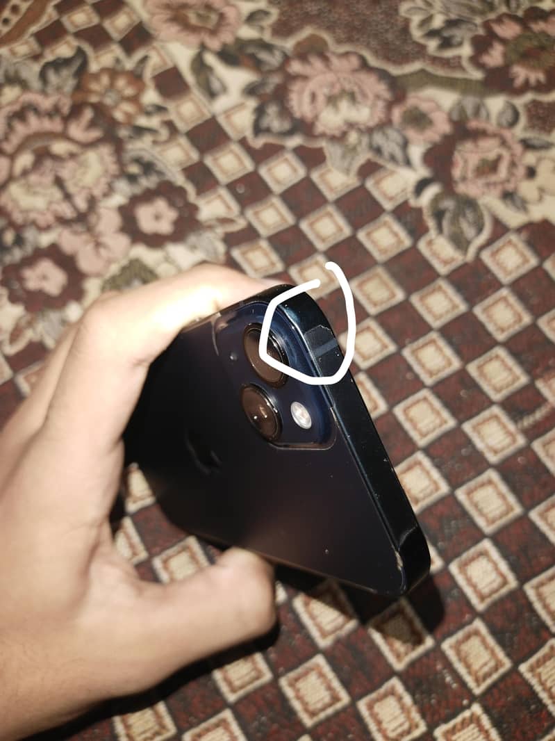 Apple iPhone 13 6
