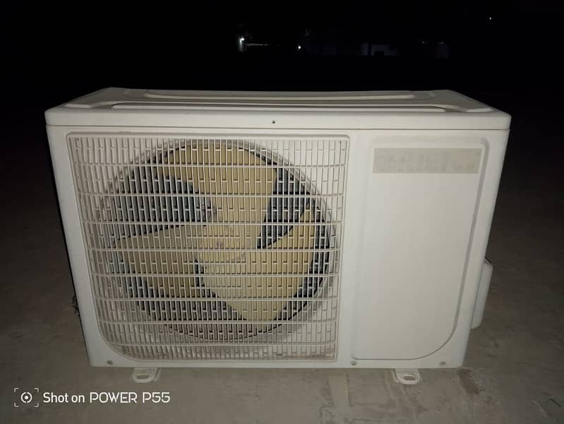 Orient Split AC 1