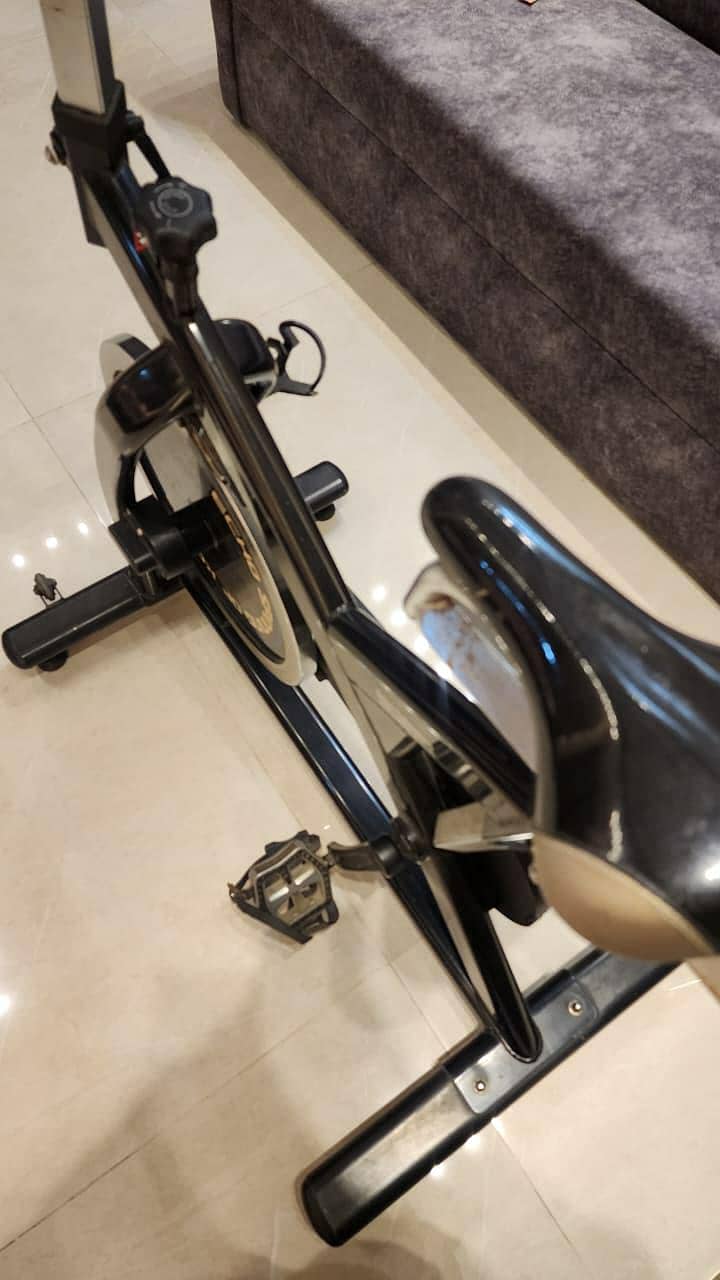 Spinning Exercise Cycle 2