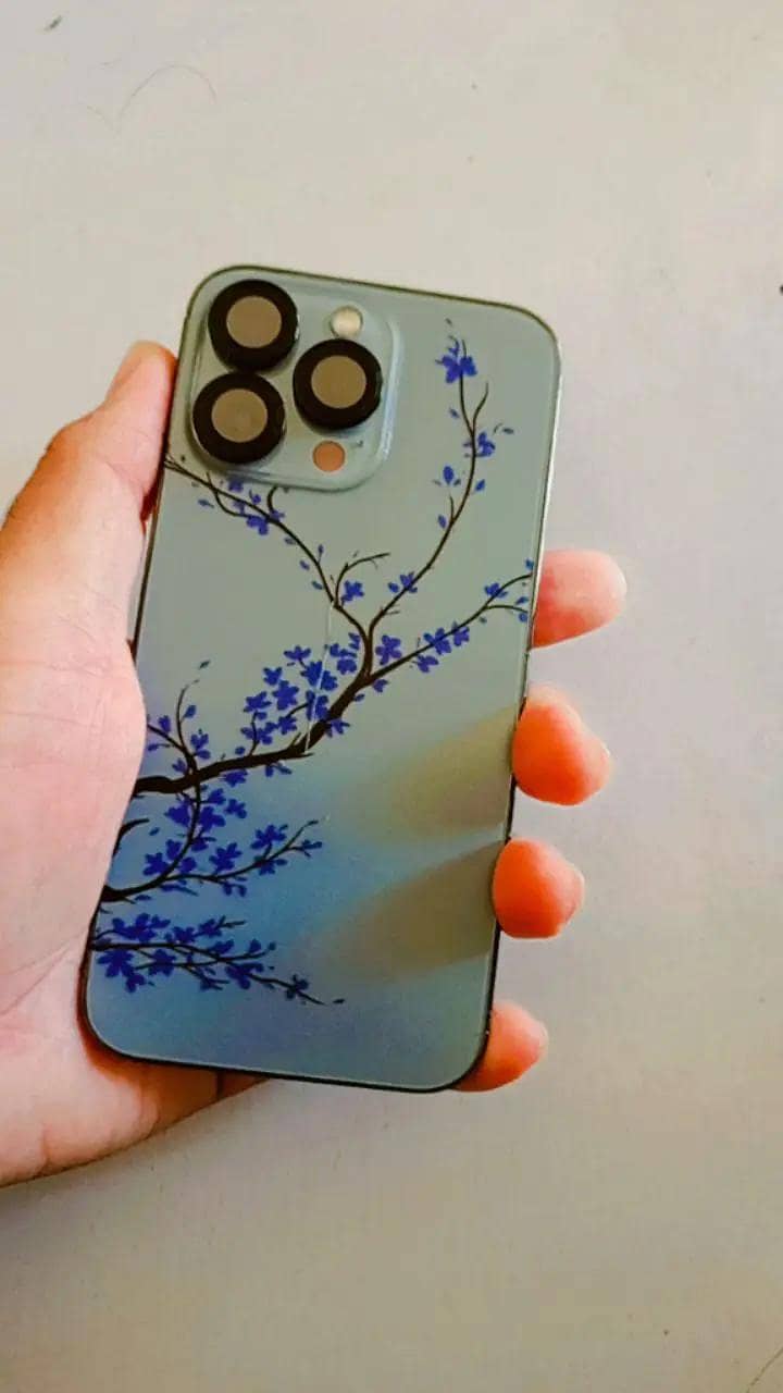 Apple iPhone 13 Pro 0