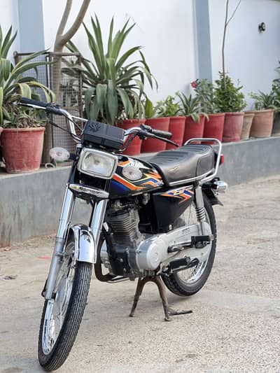 CG 125 model 2018