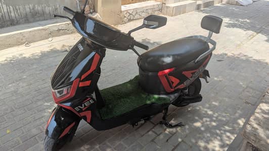 Evee GEN -Z Electric Scooter | Excellent condition | smooth Ride