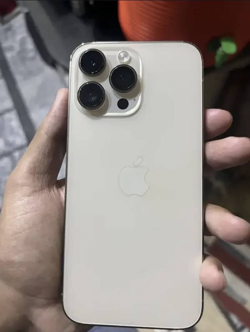Iphone 14 pro max 4