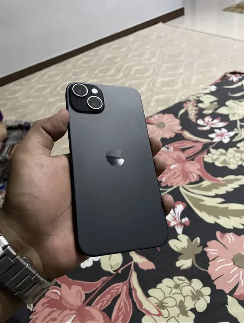 Apple iPhone 15 plus 0