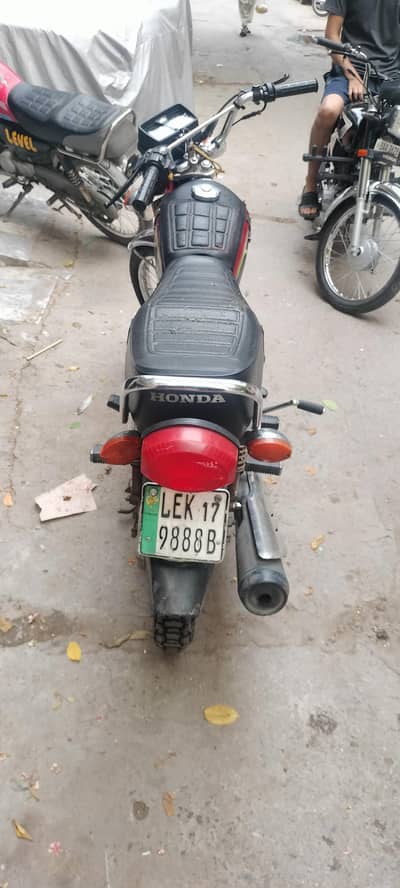 Honda CG125 | Engine wise 10/9