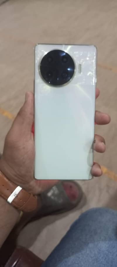 Tecno Spark 20 Pro Plus