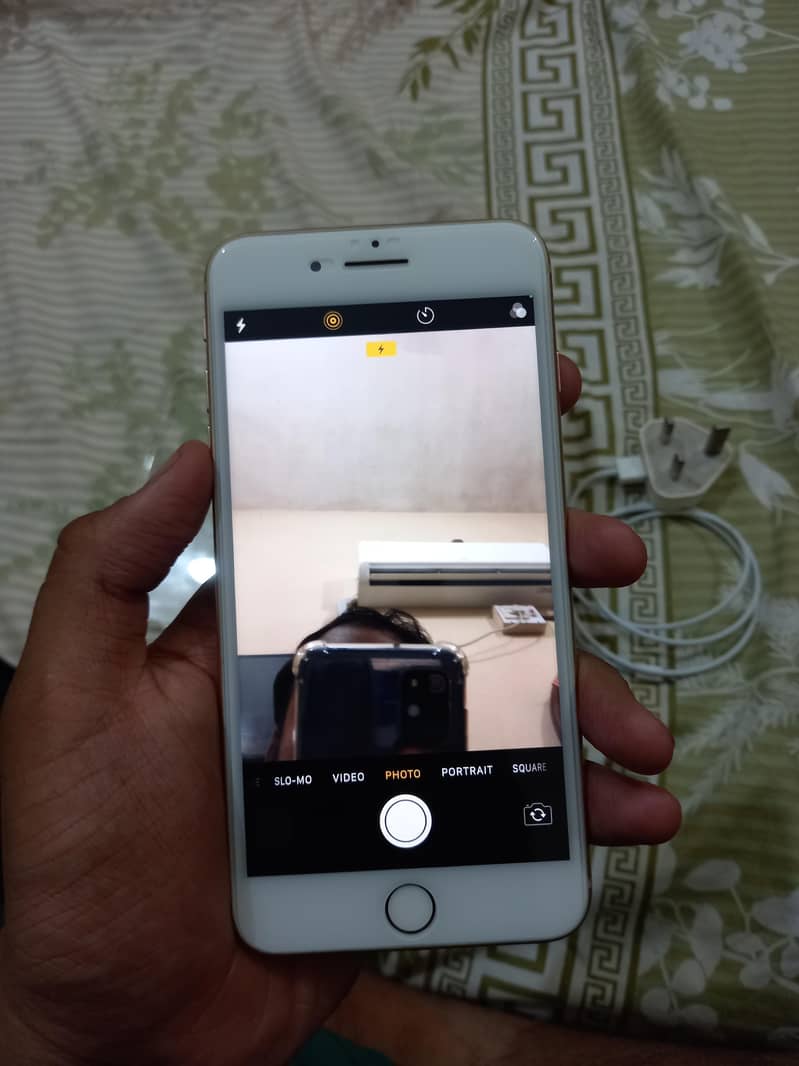 Apple iPhone 8 Plus 11