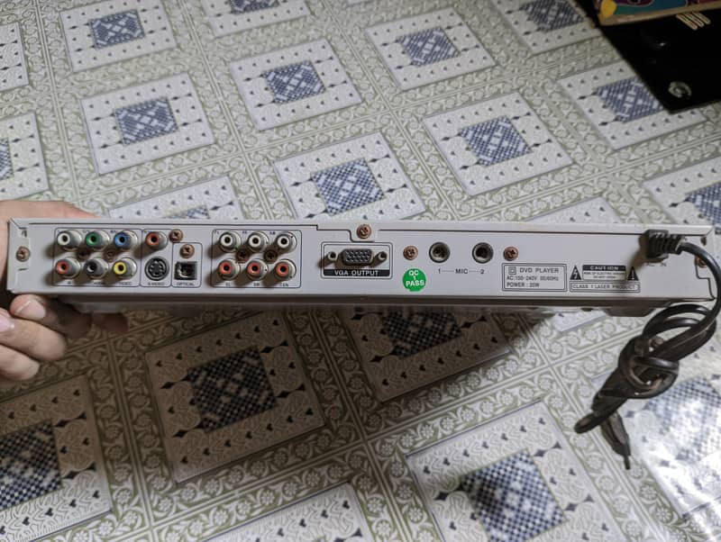 DVD player 2