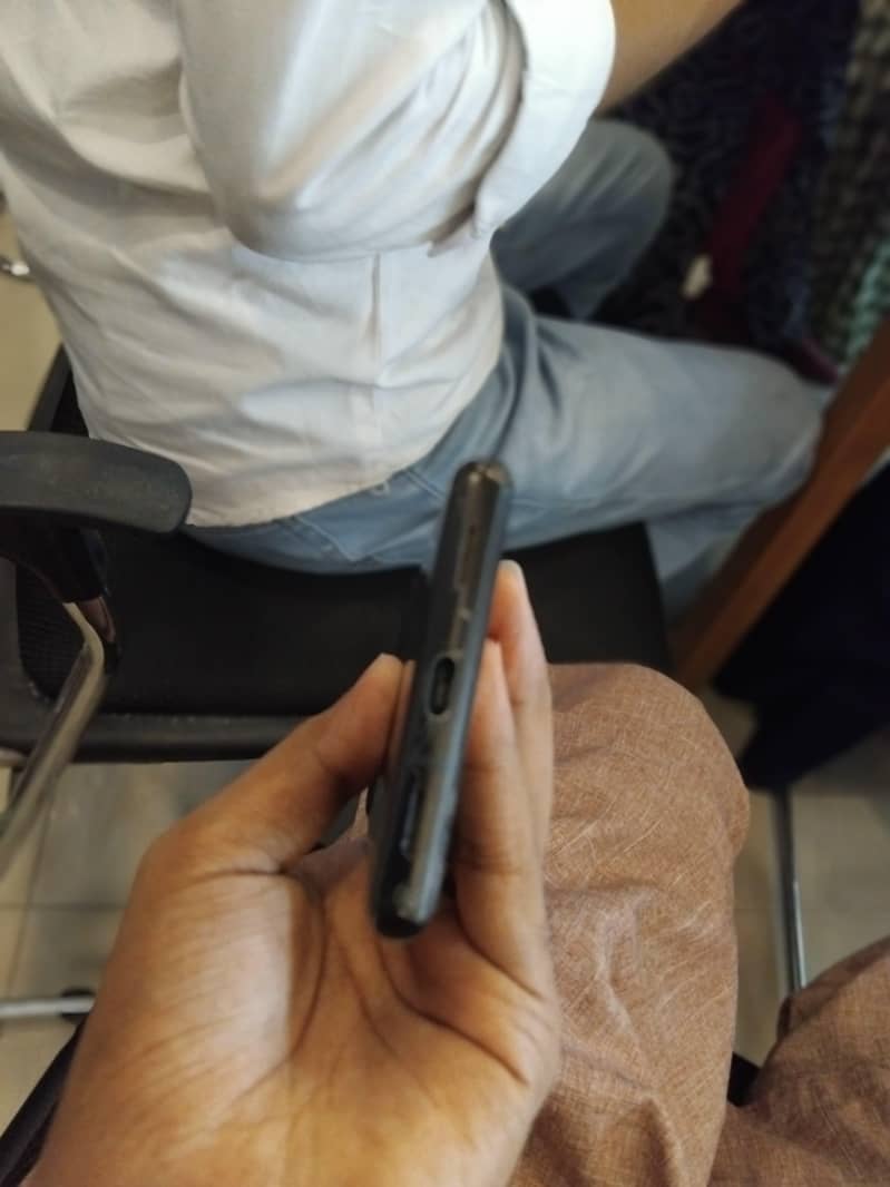 Google Pixel 6a 1