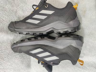 hockey cricket gripper shoes