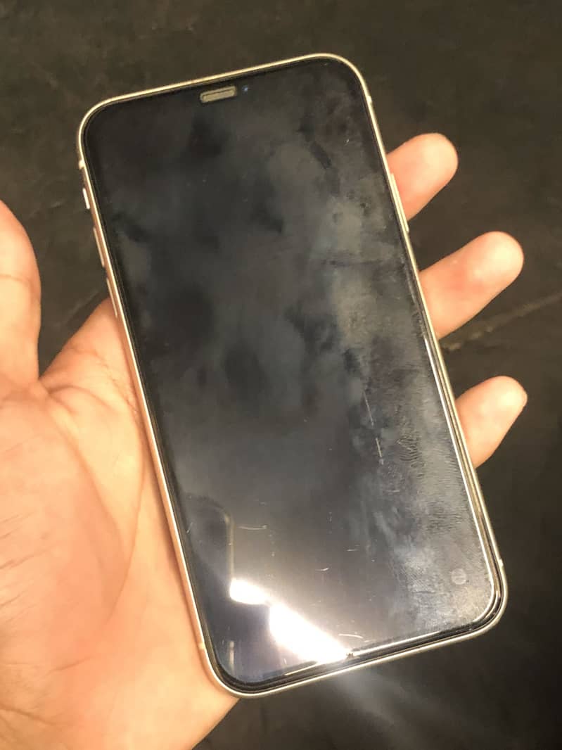 Apple iPhone 11 1