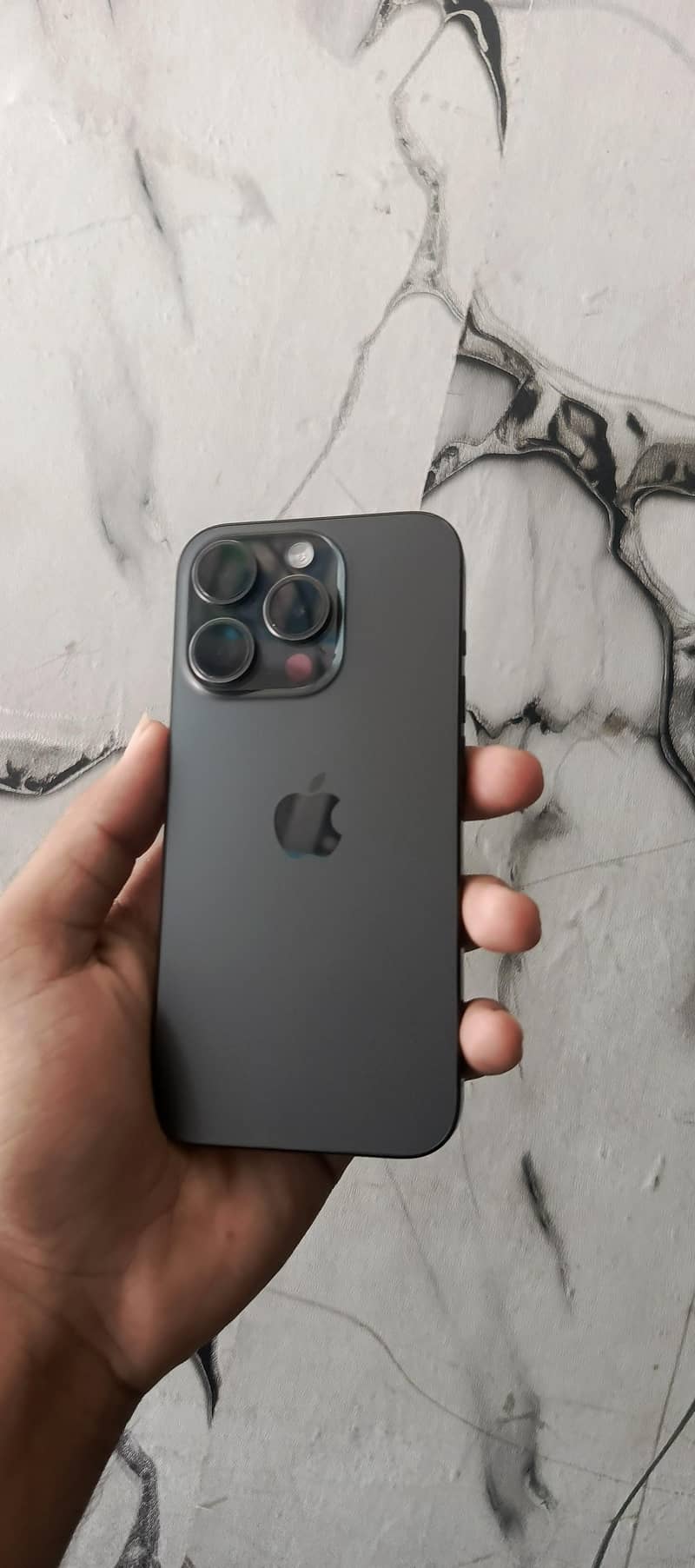 iphone 15 pro jv 1