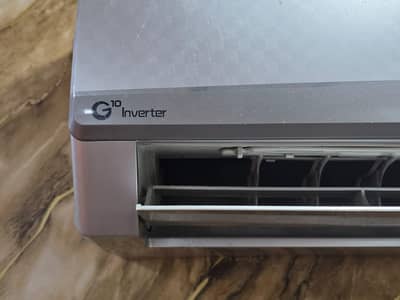 Gree G10 inverter slipt AC 1 Ton