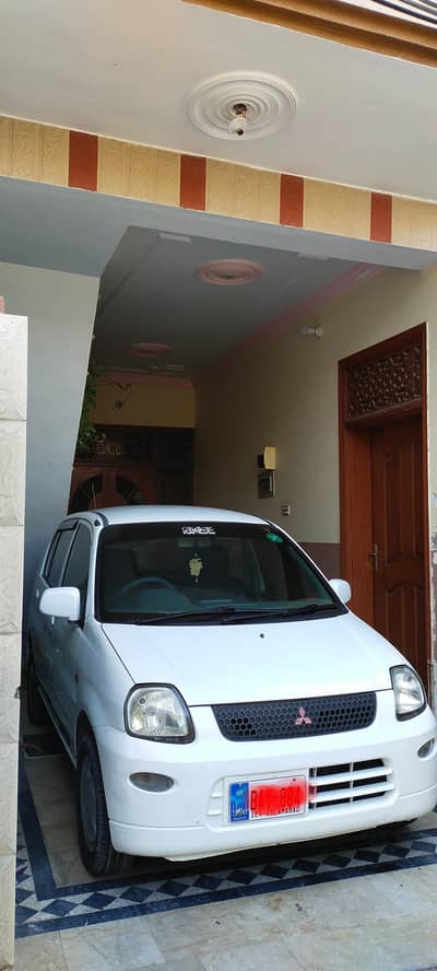 Mitsubishi Minica 2007