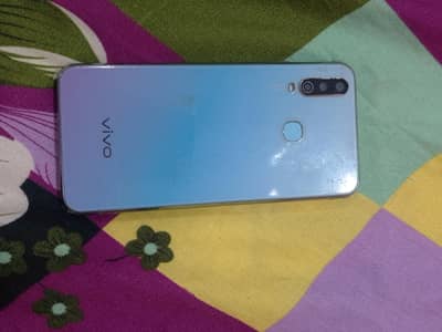 Vivo Y17