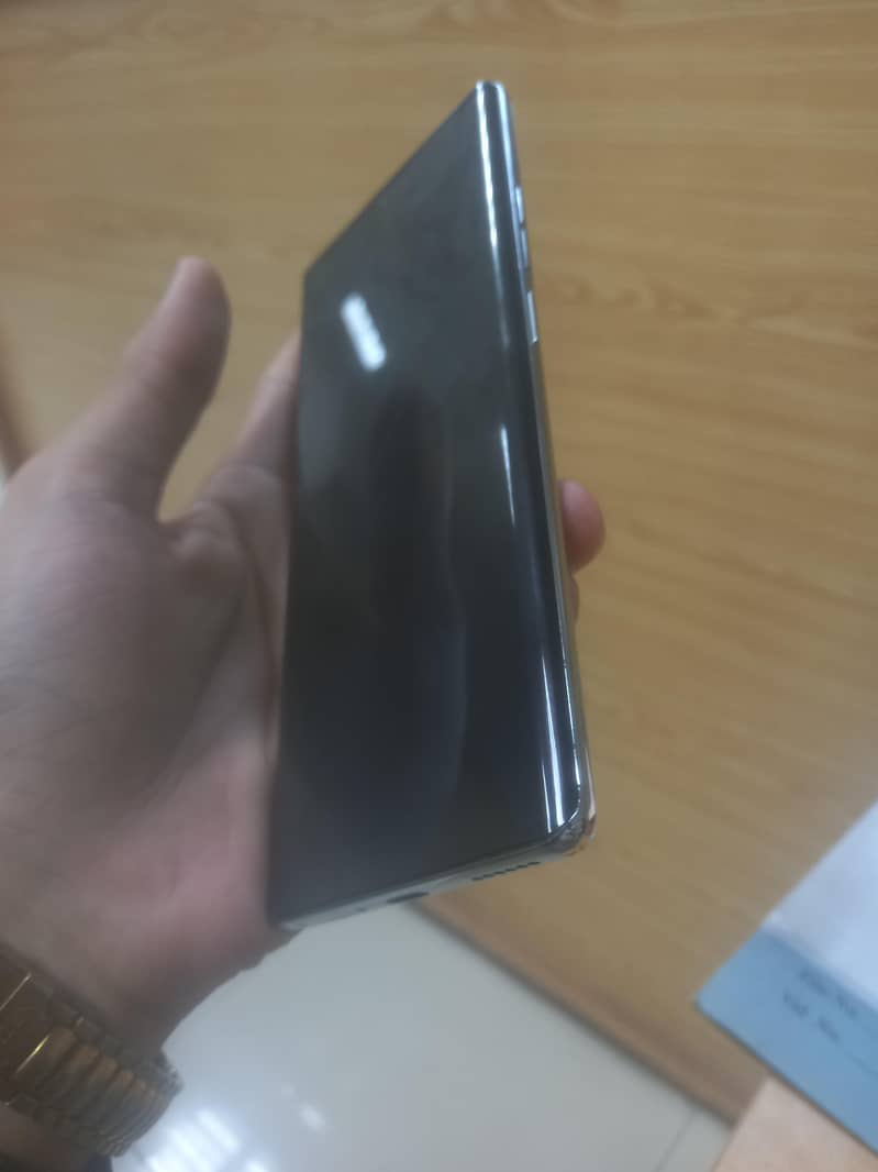 Tecno CAMON 40 Pro 2