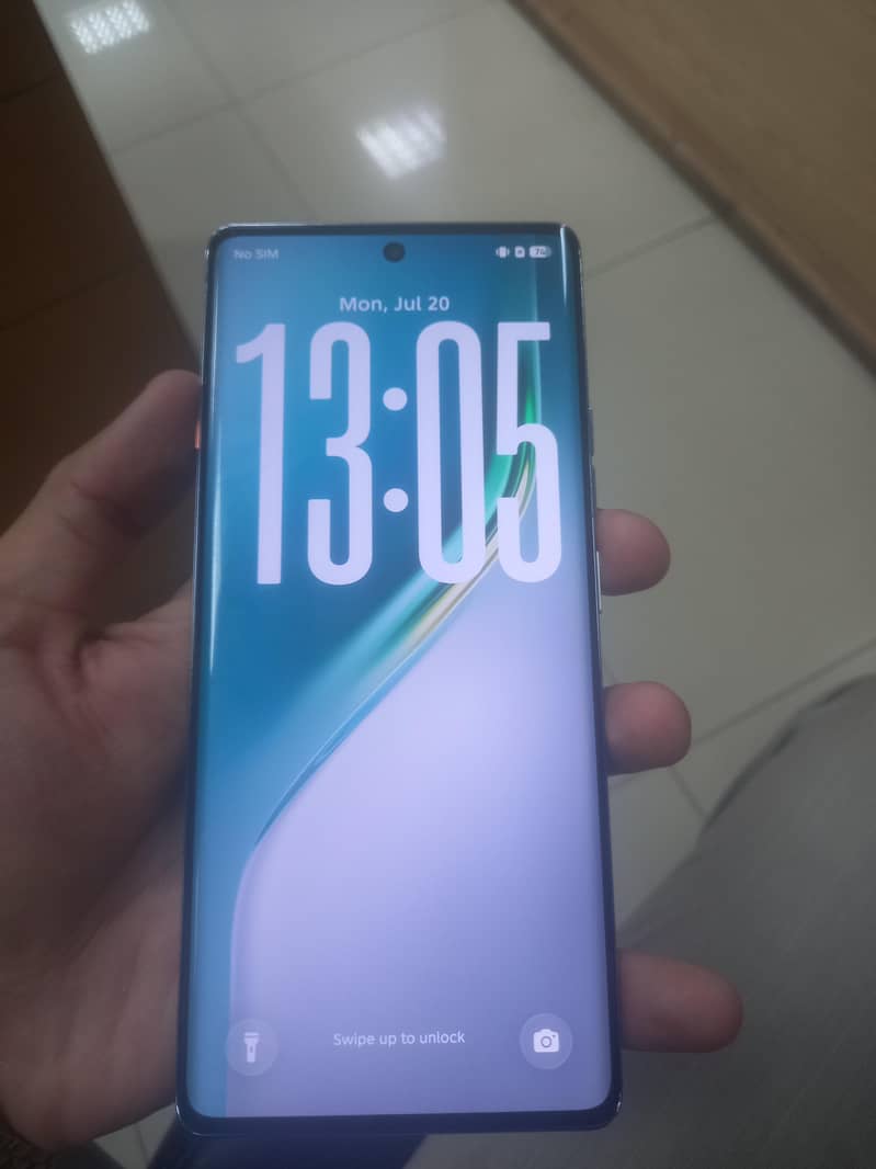 Tecno CAMON 40 Pro 4