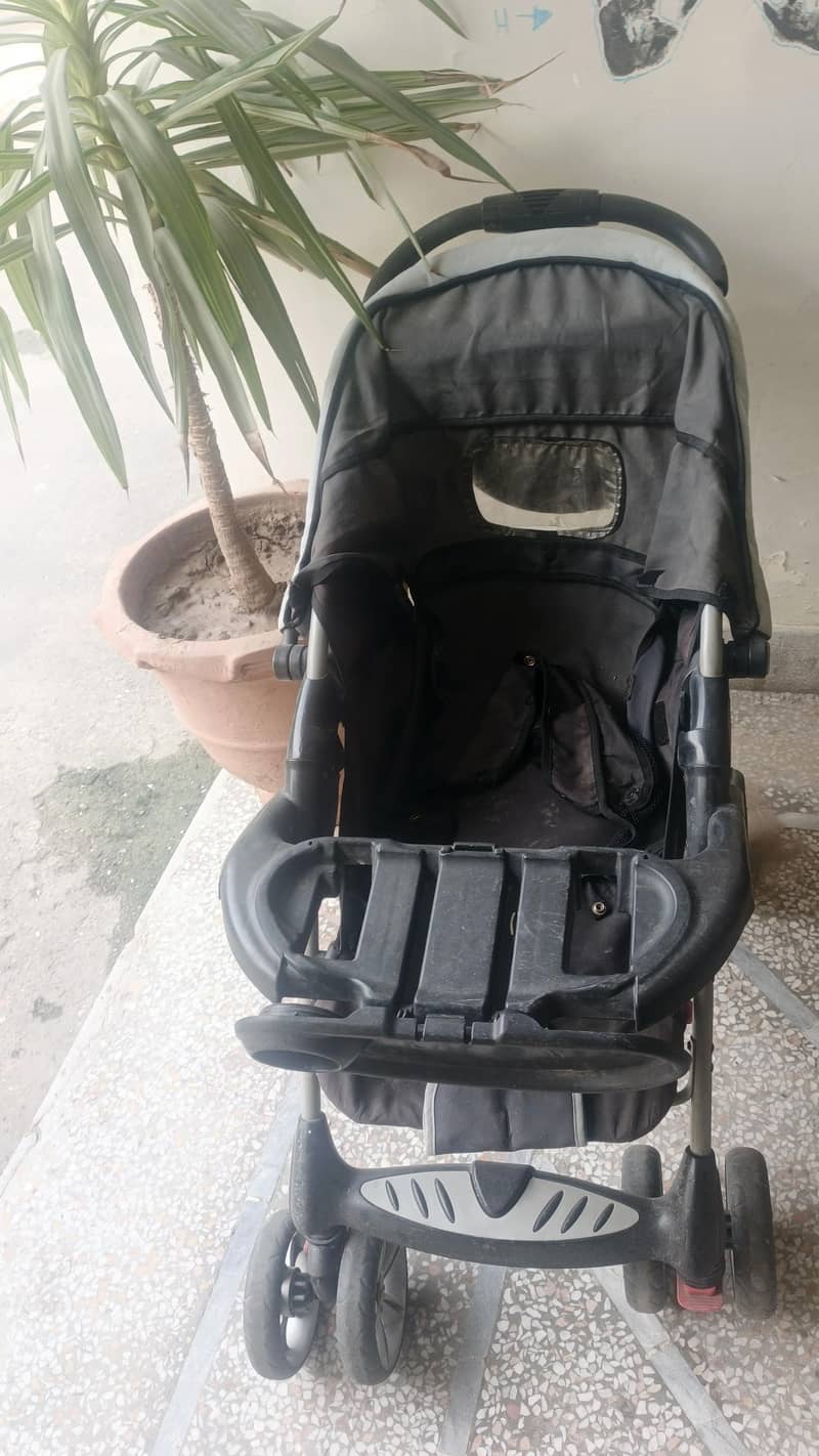 بیبی کاٹ اچھی حالت میں، ریڑھی کے ساتھ برائے فروخت 8