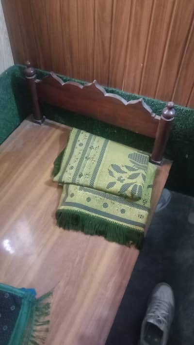 wood janamaz