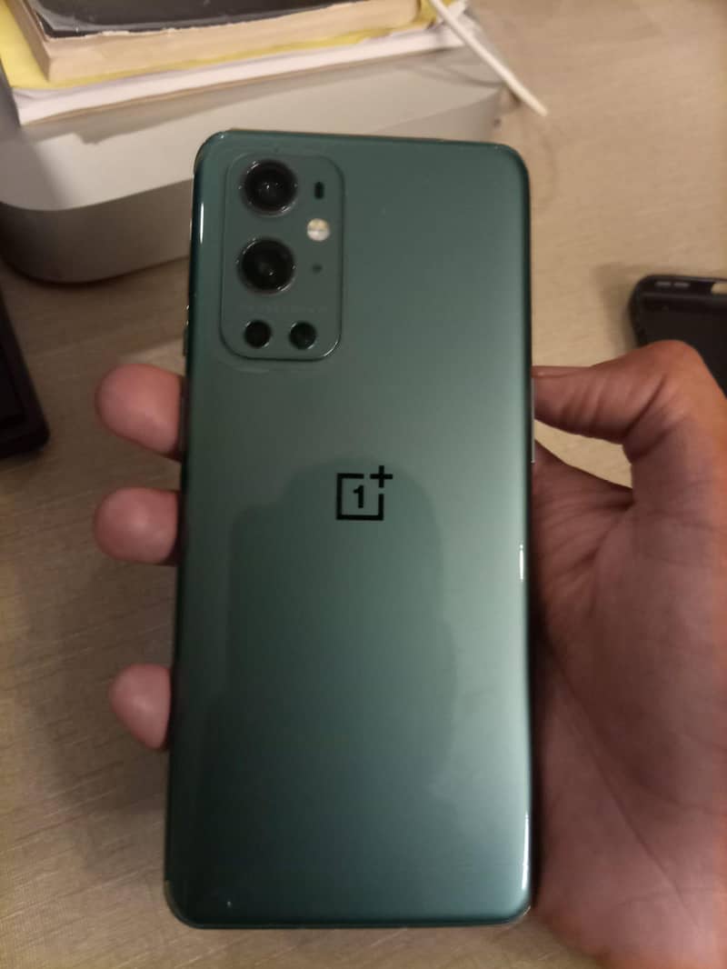 One Plus 9 Pro 5G 2