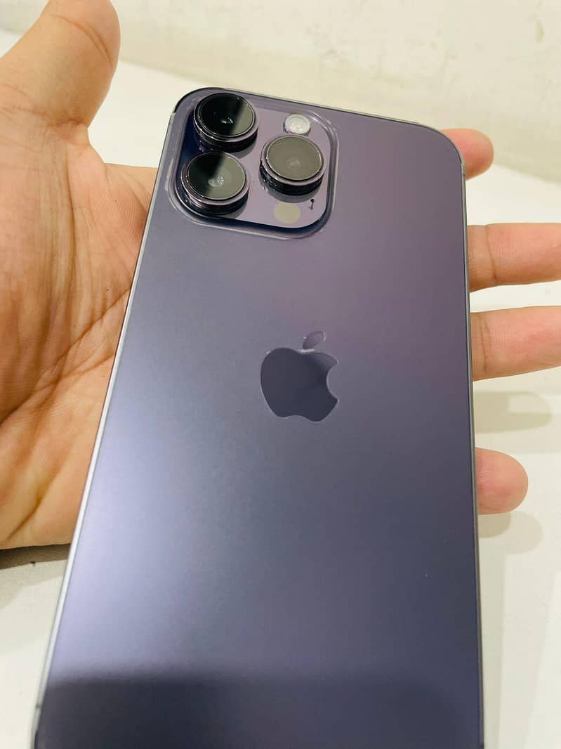 Apple iPhone 14 Pro Max 3