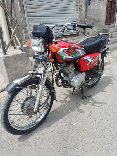 Honda 125 for sale 22/23 model h 03244170132