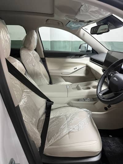 Haval H6 Petrol White White 2026