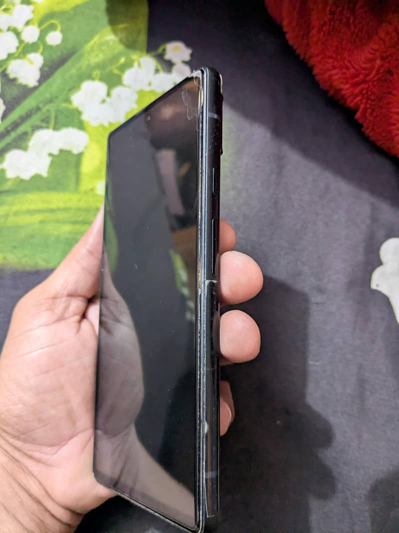 Google Pixel 6 5